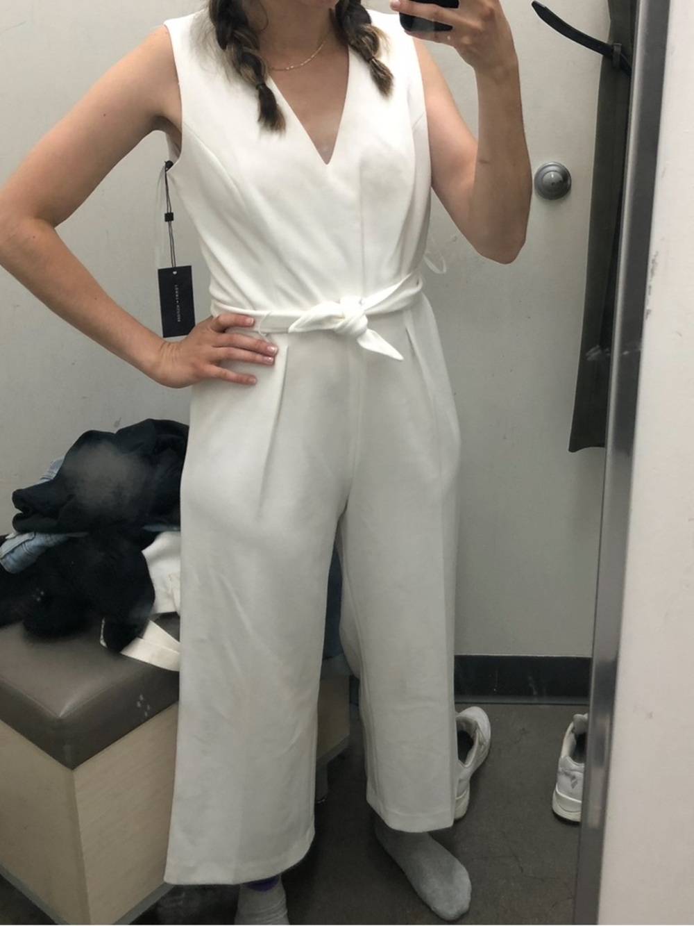 Tommy Hilfiger Cream Sleeveless V-Neck Tie-Waist Cropped Jumpsuit